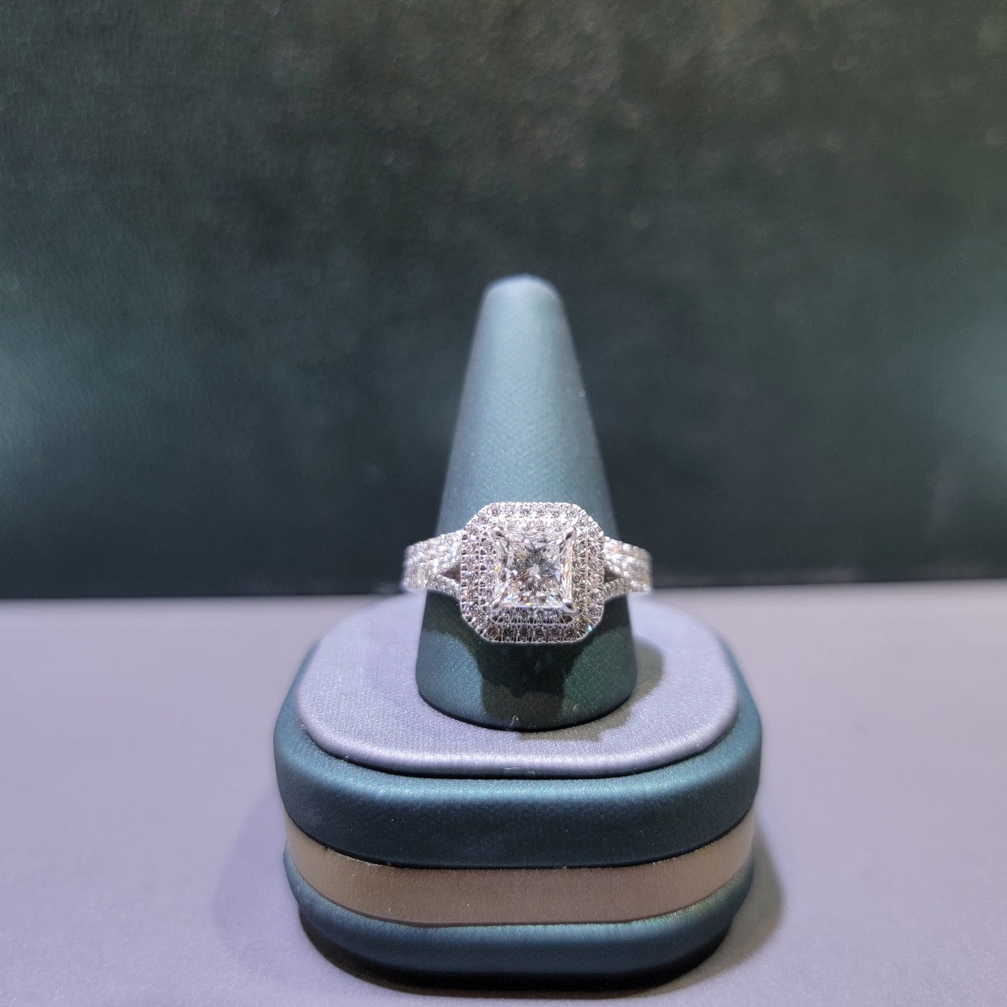 1.75 Carat Lab Grown Princess cut Engagement ring