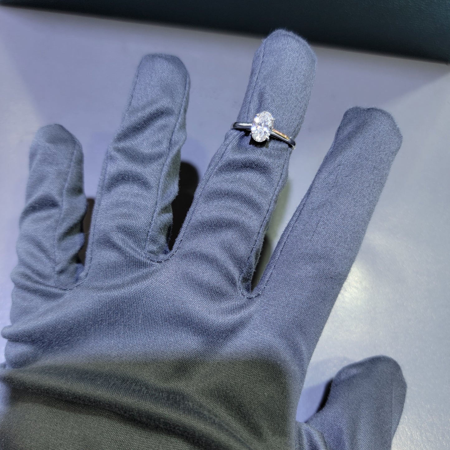 1 Carat Oval Lab Grown Diamond Solitaire