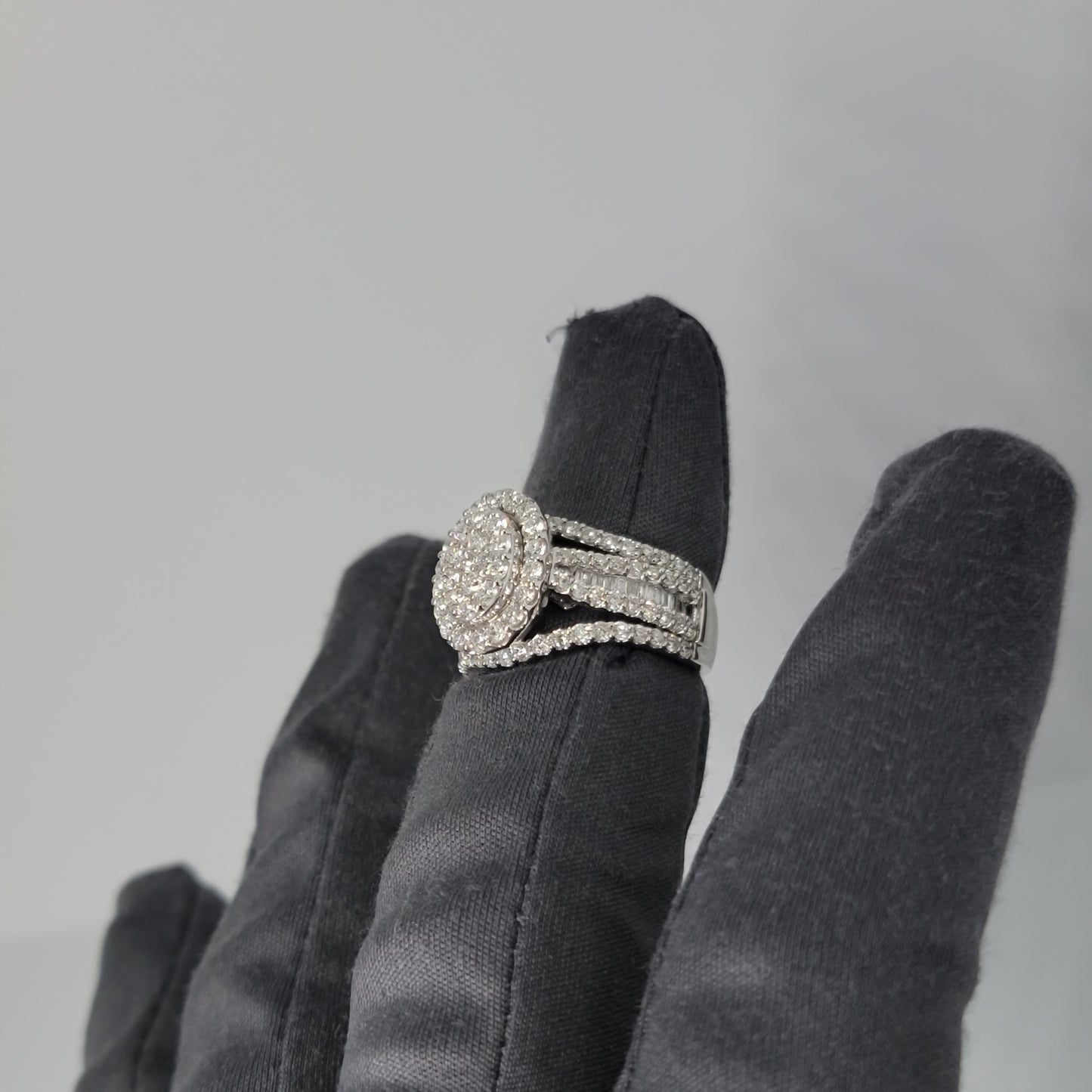 2.05 Carats Natural Diamond Engagement Ring