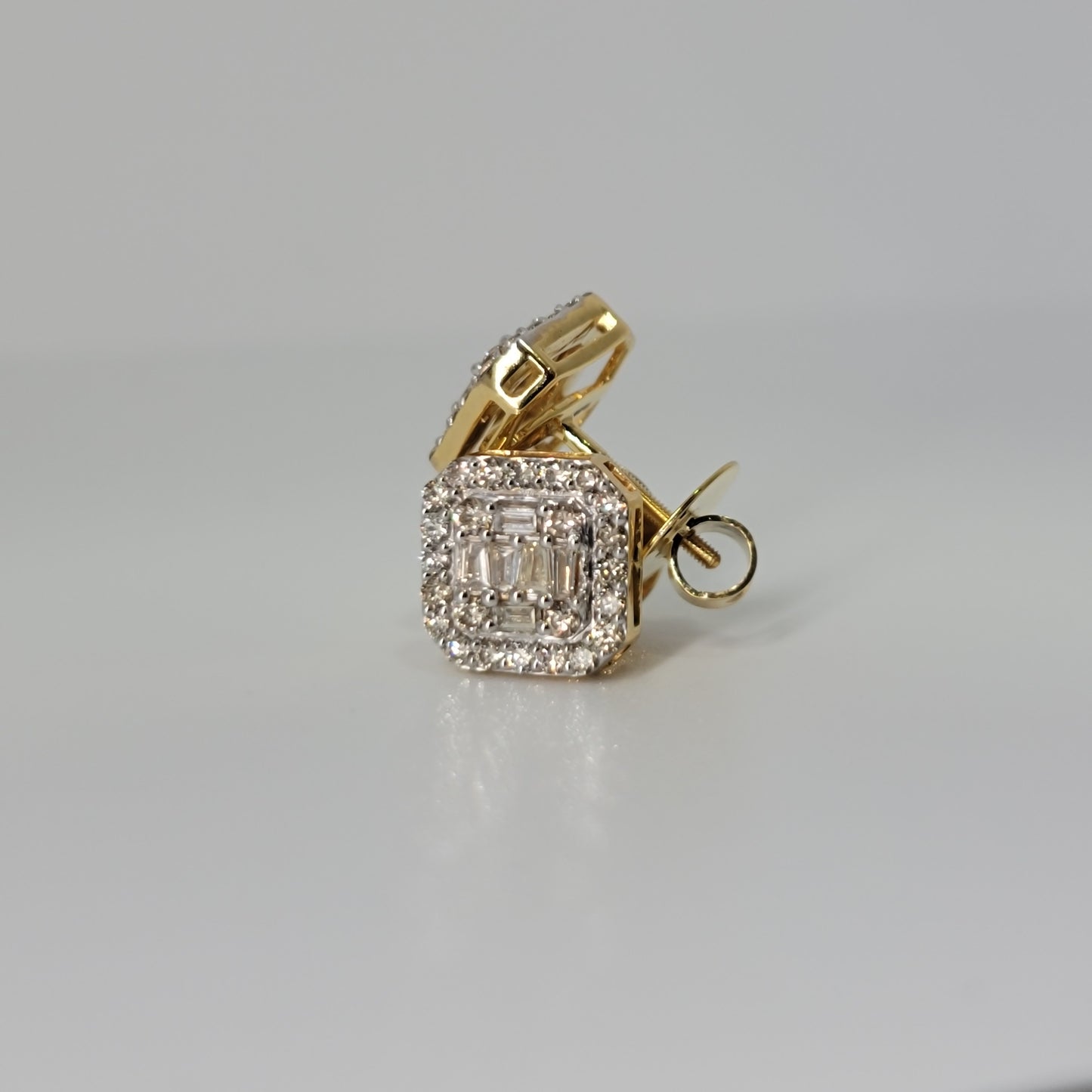 1.28 Carats Natural Diamond Earings