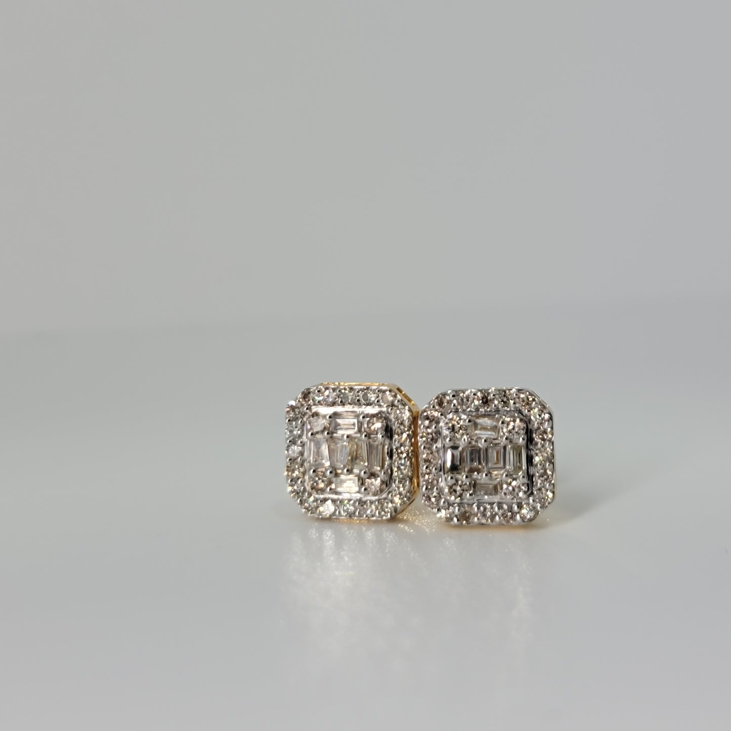 1.28 Carats Natural Diamond Earings