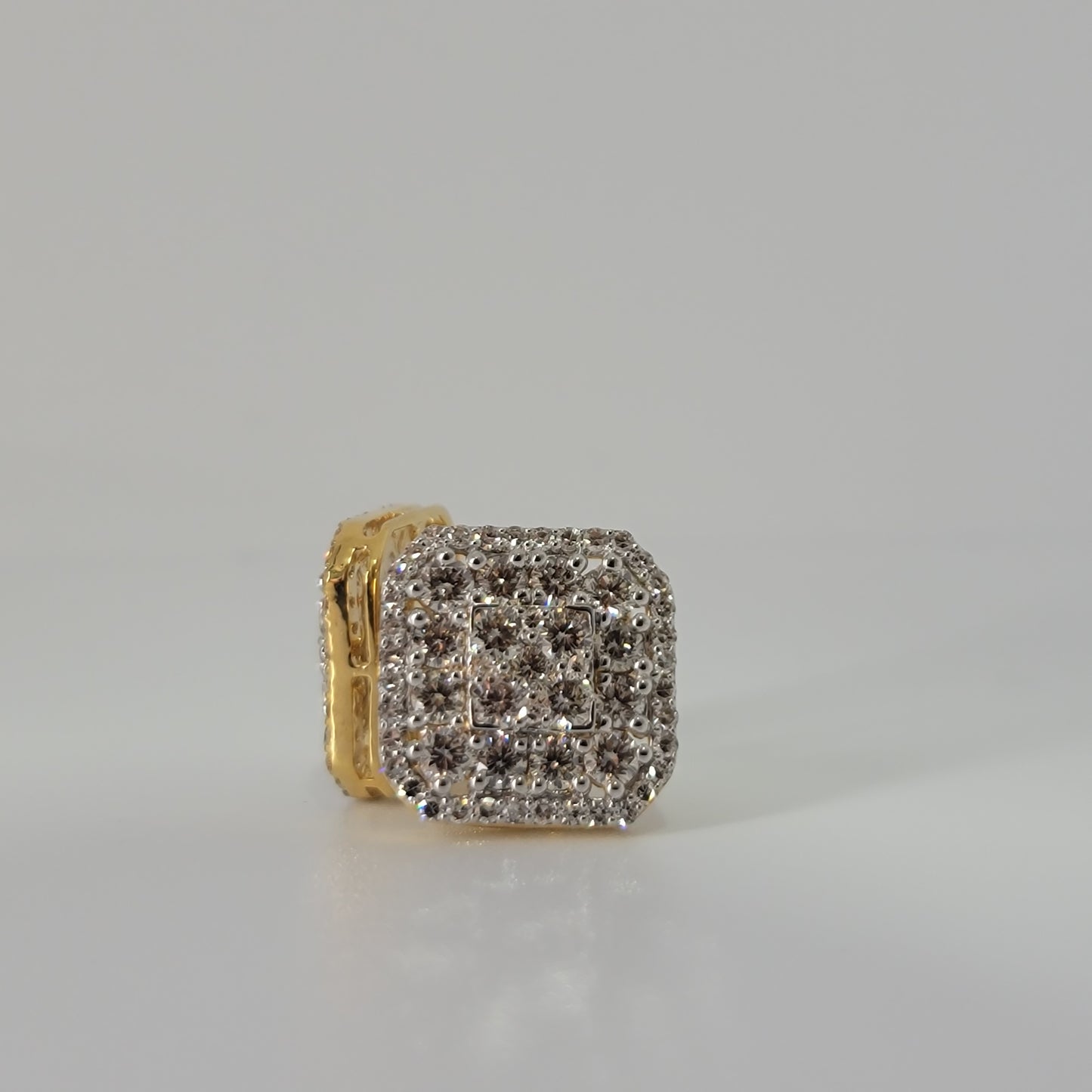 3.72 Carats Natural Diamond Earrings