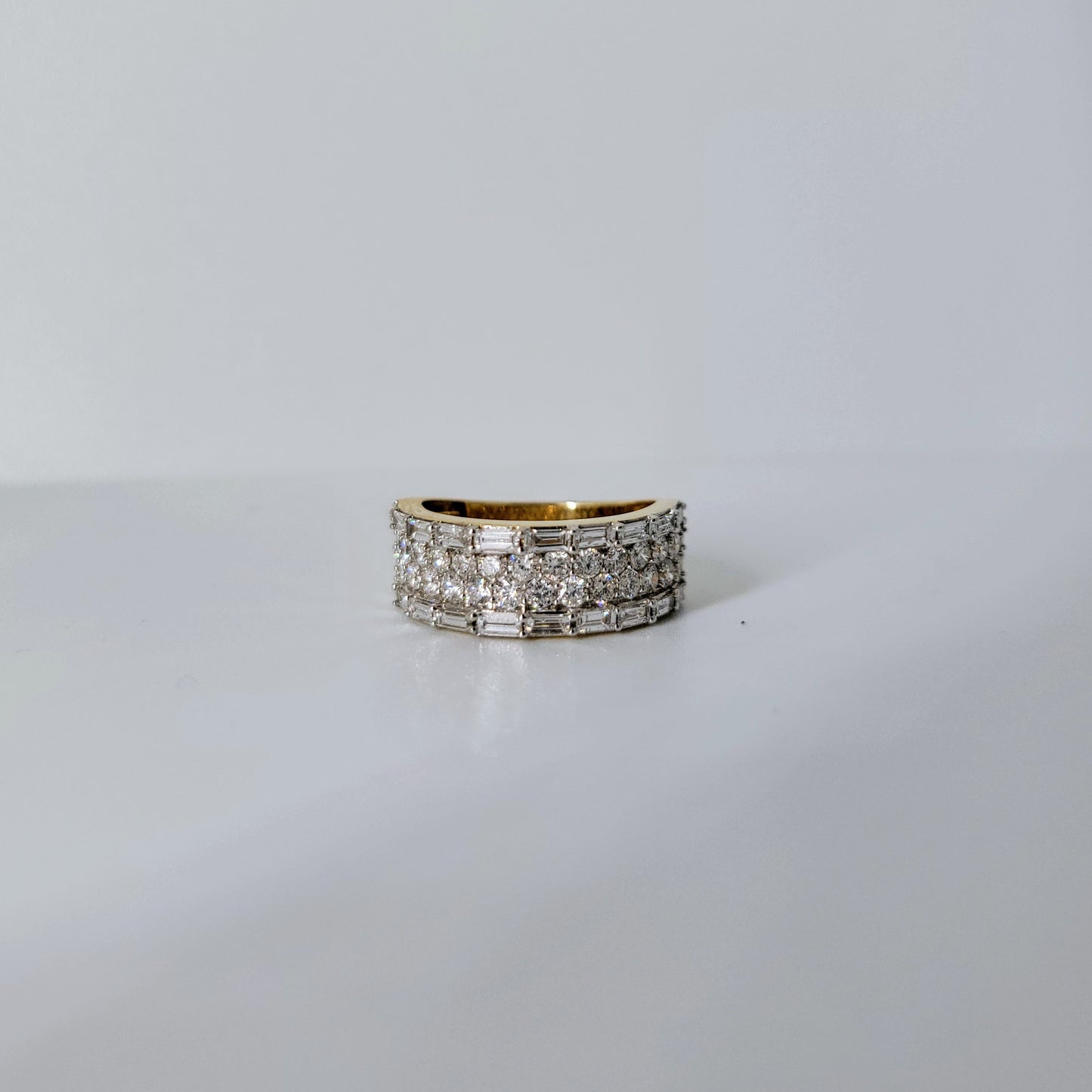 2.61 Carats Natural Diamond Men's Wedding Band