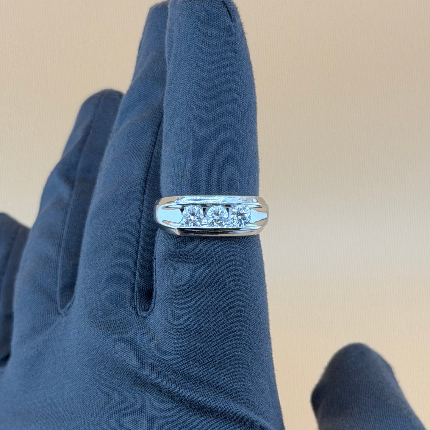 14K White Gold Men’s Lab Grown Diamond Band – 1.00 CTW VS1 Diamonds