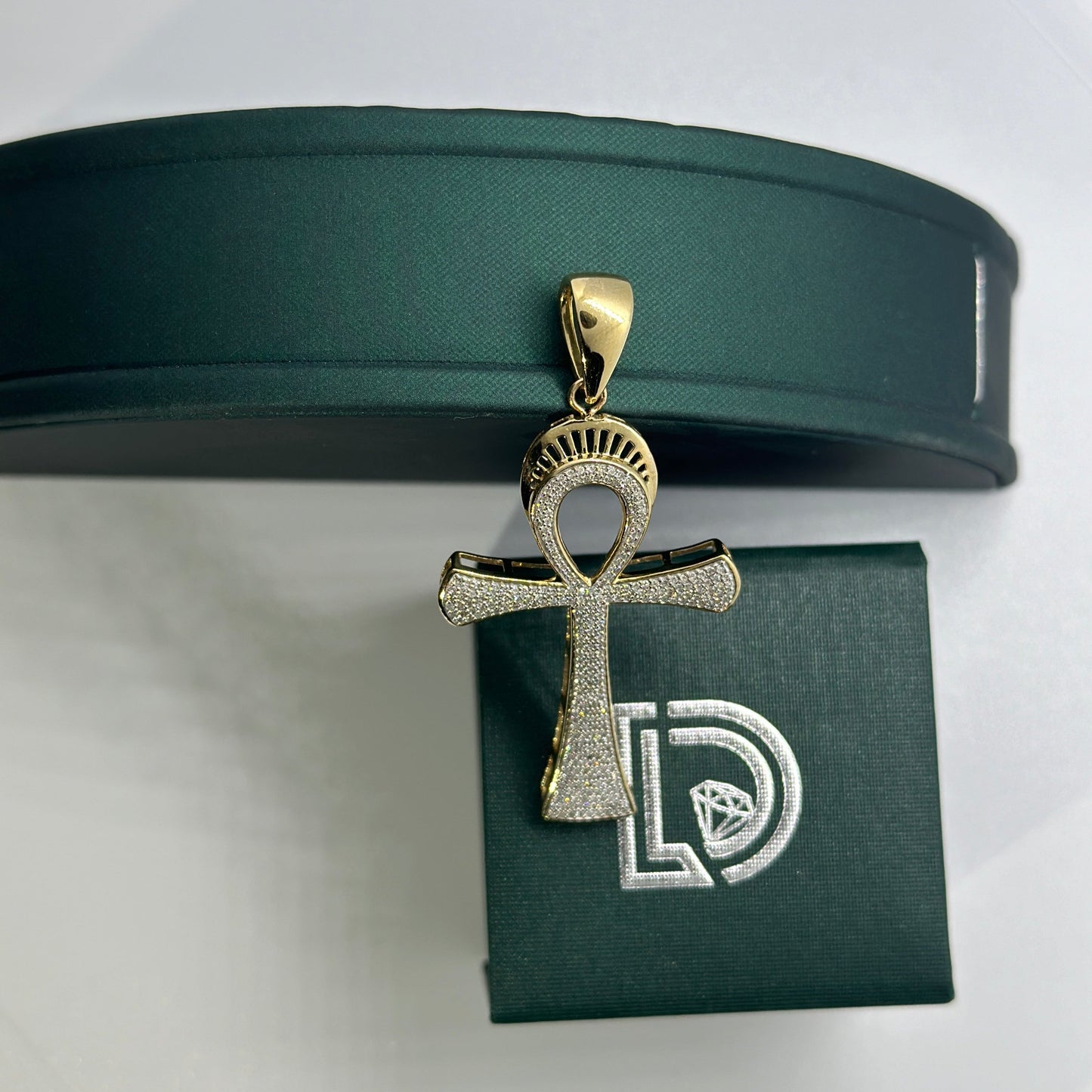 0.7 Carats Natural Diamond Ankh Pendant