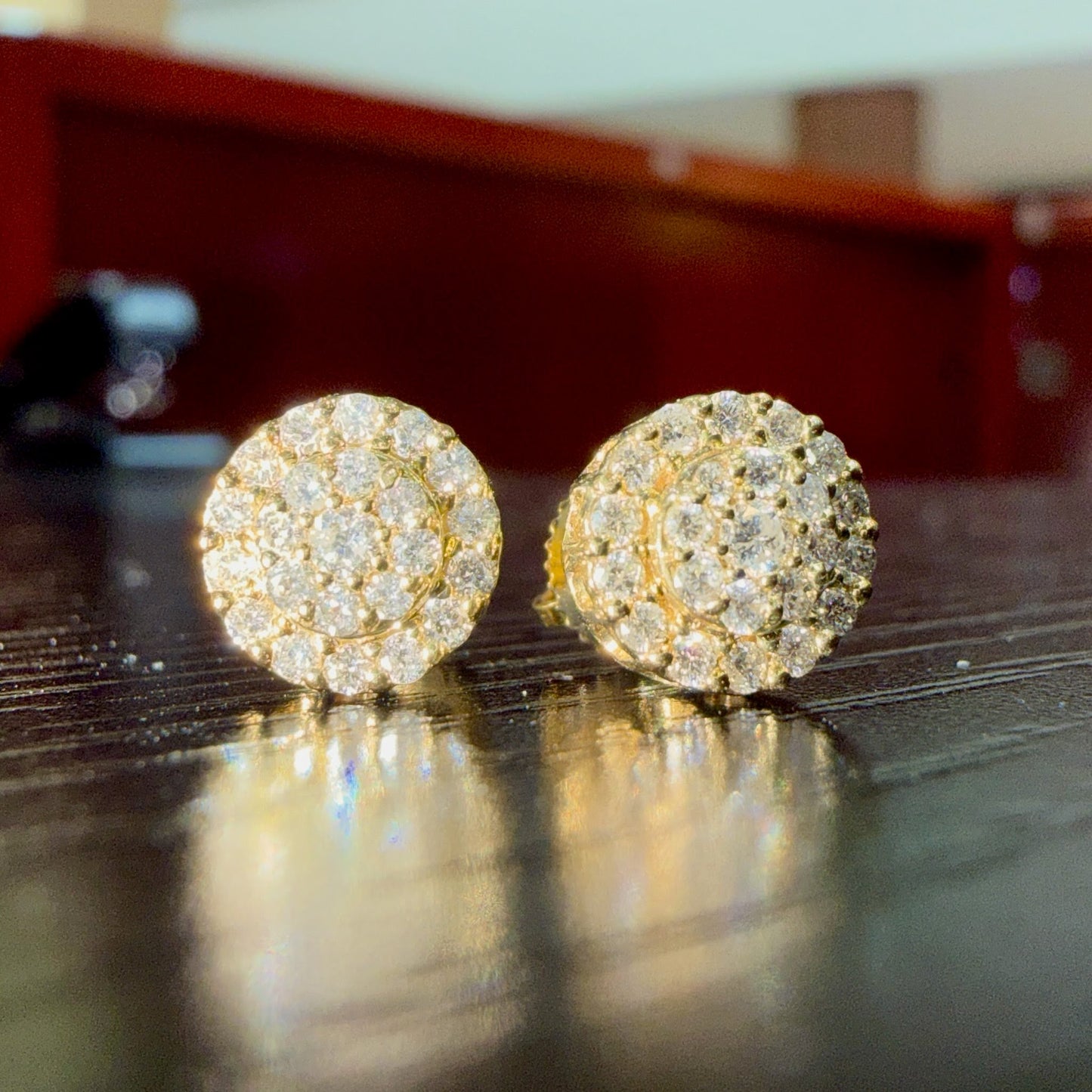 0.6 Carats Natural Diamond Earrings