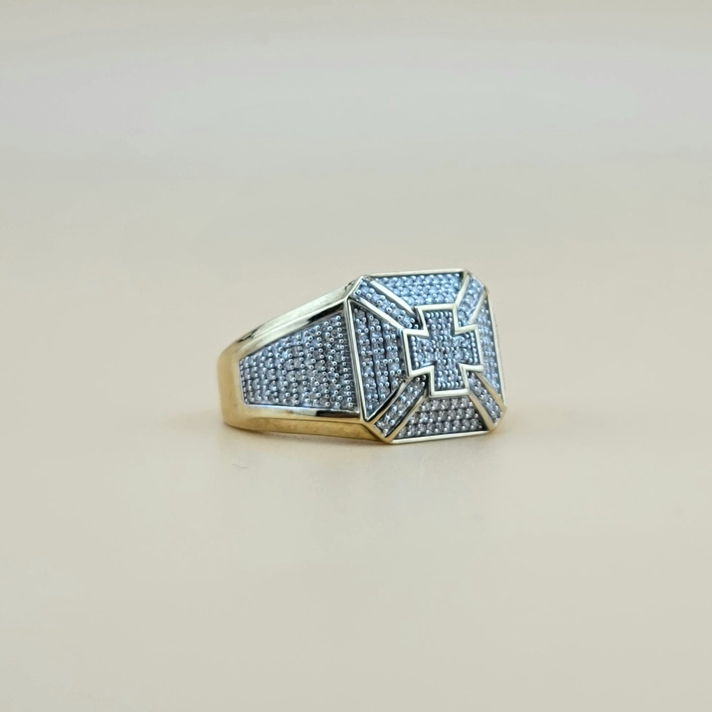 0.50 Carats natural diamonds 10k gold men's ring