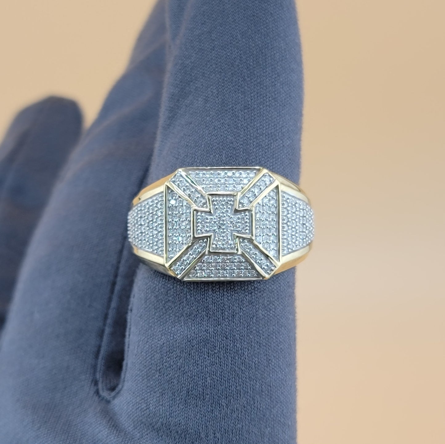 0.50 Carats natural diamonds 10k gold men's ring