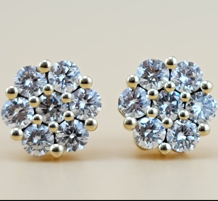 1.95 Carats Natural Diamonds earrings 10k gold