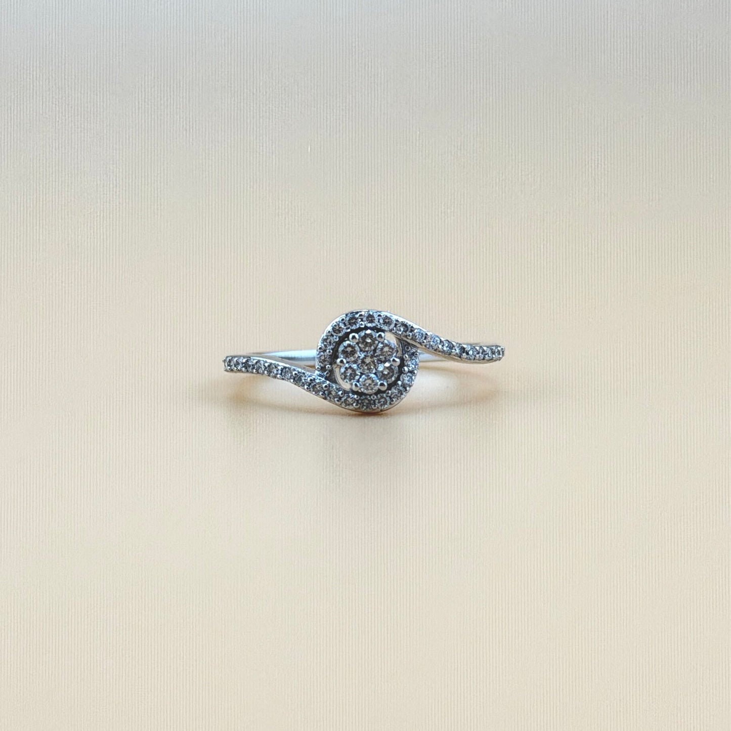 0.32 carats lab grown diamonds 10k gold Engagement Ring/ Promise ring