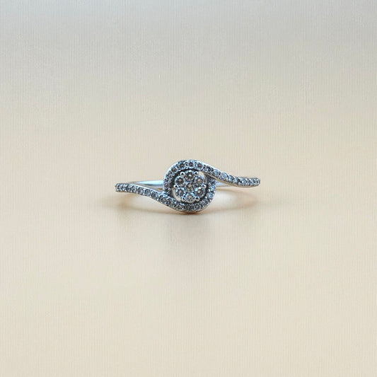 0.32 carats lab grown diamonds 10k gold Engagement Ring/ Promise ring