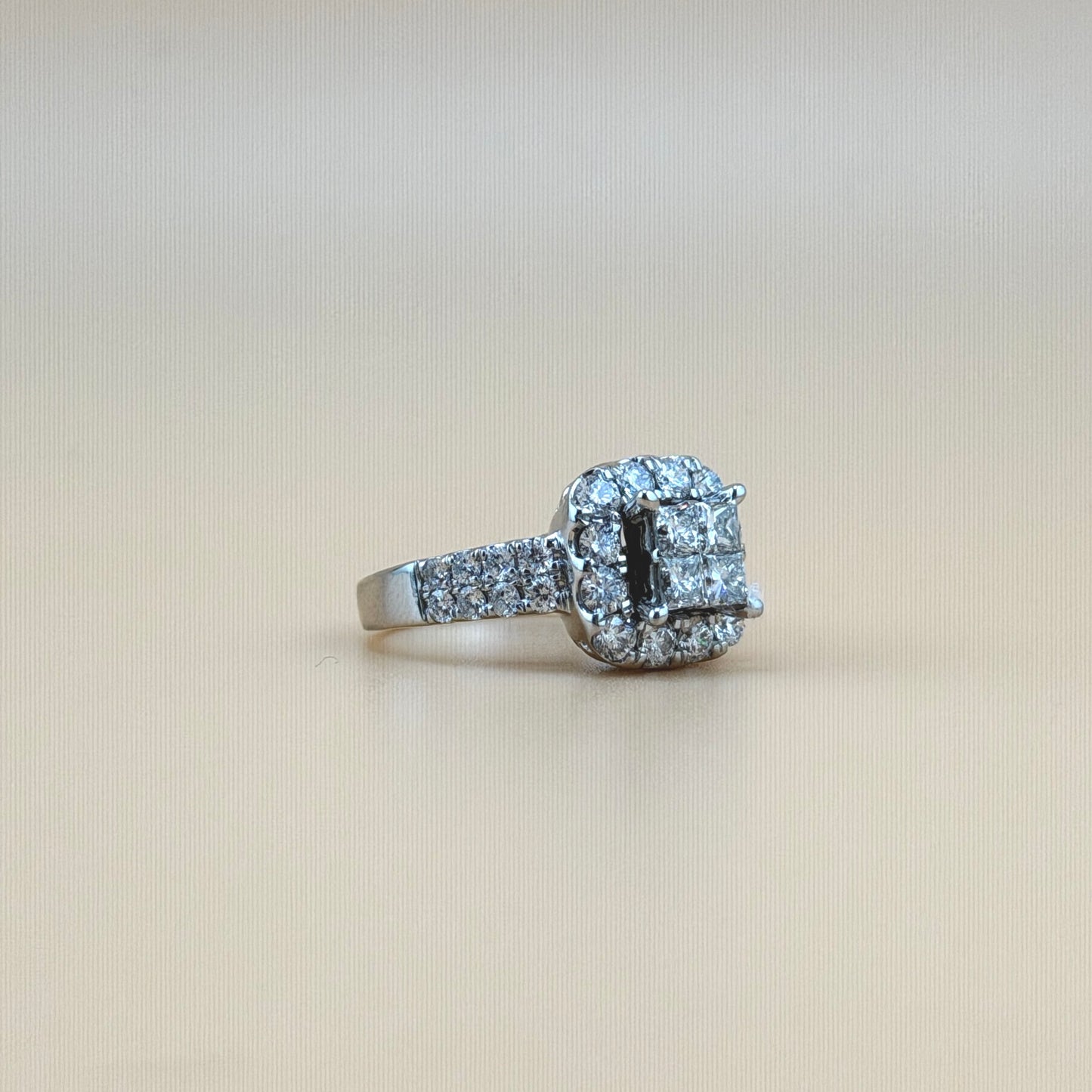 2 carats Natural diamonds  14k gold Engagement Ring