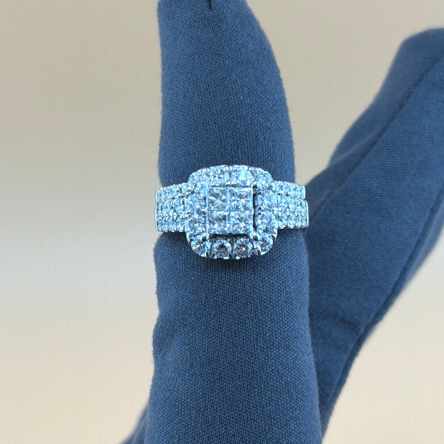 2 carats Natural diamonds  14k gold Engagement Ring
