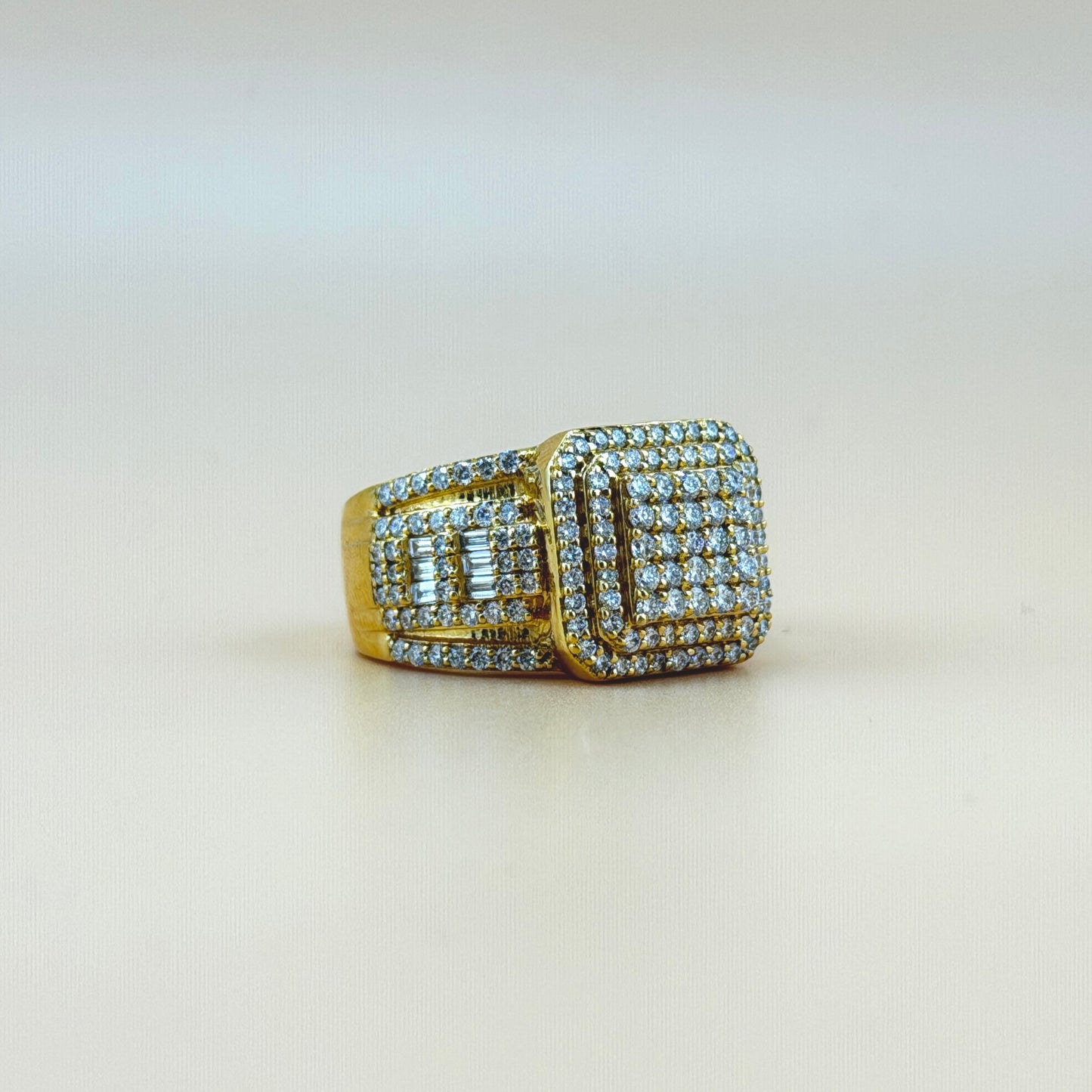 2.64 Carats natural diamonds 10k gold men's ring