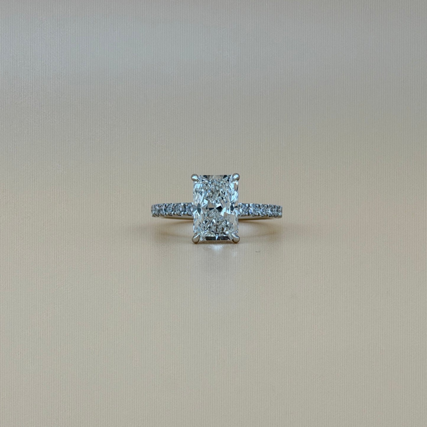 3.04 carats radiant center 4.07carats diamonds  14k gold Engagement Ring