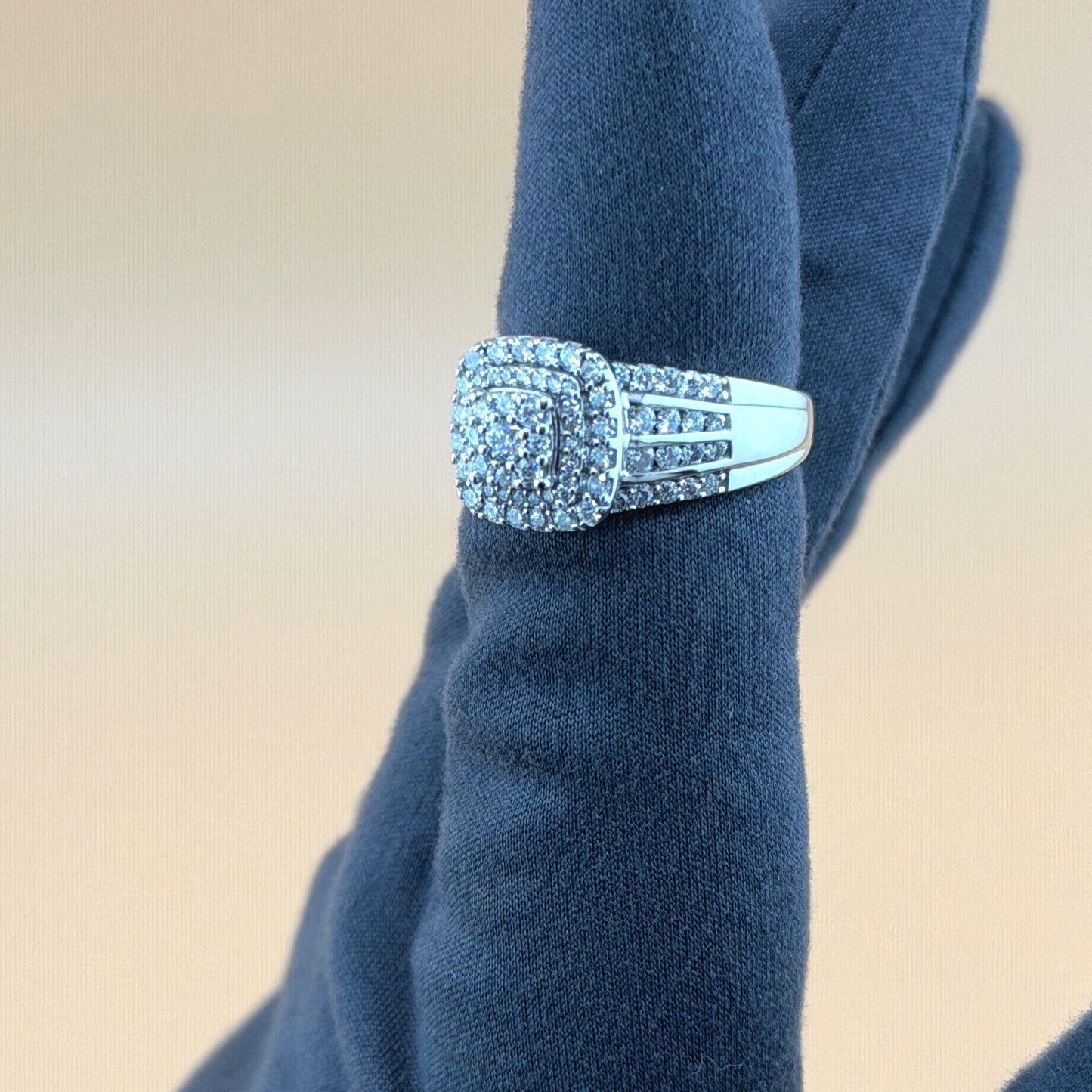 14K White Gold Natural Diamond Engagement Ring – 1.00 CTW