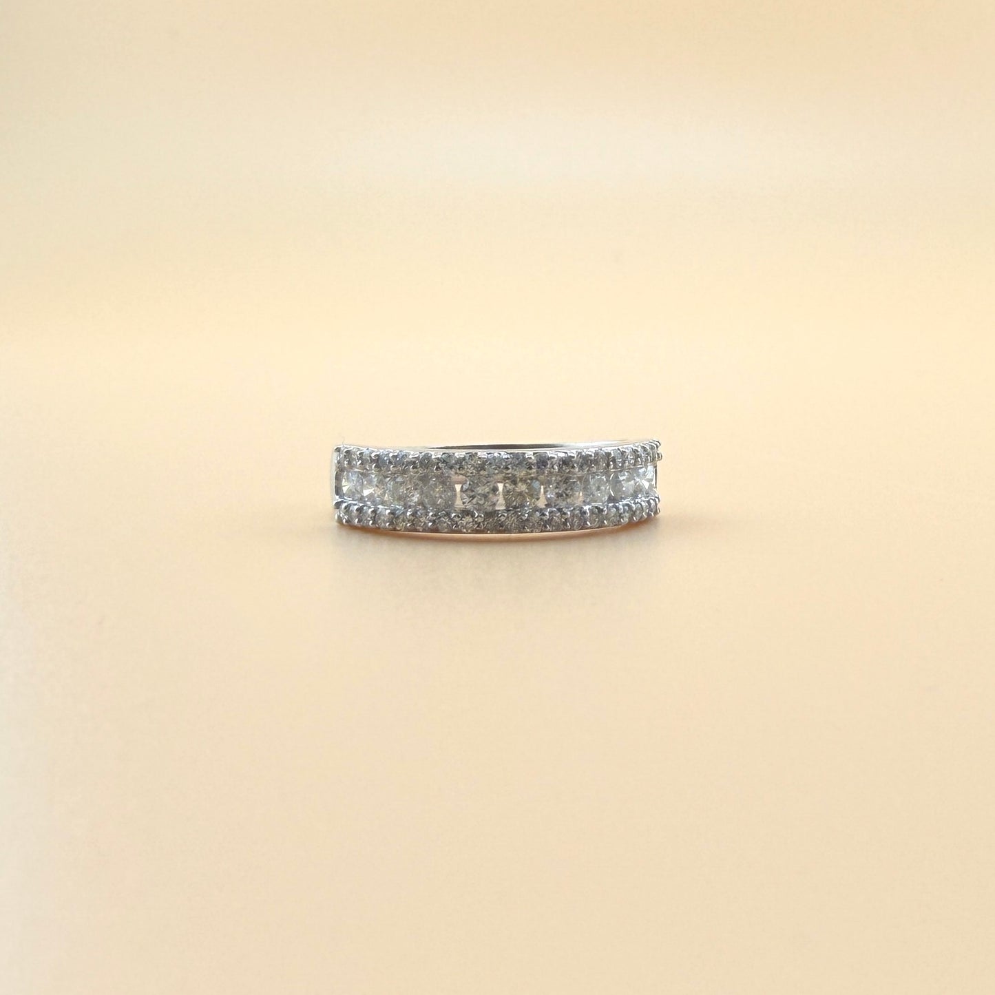 10K White Gold Natural Diamond Wedding Band – 1.00 CTW Three-Row Design
