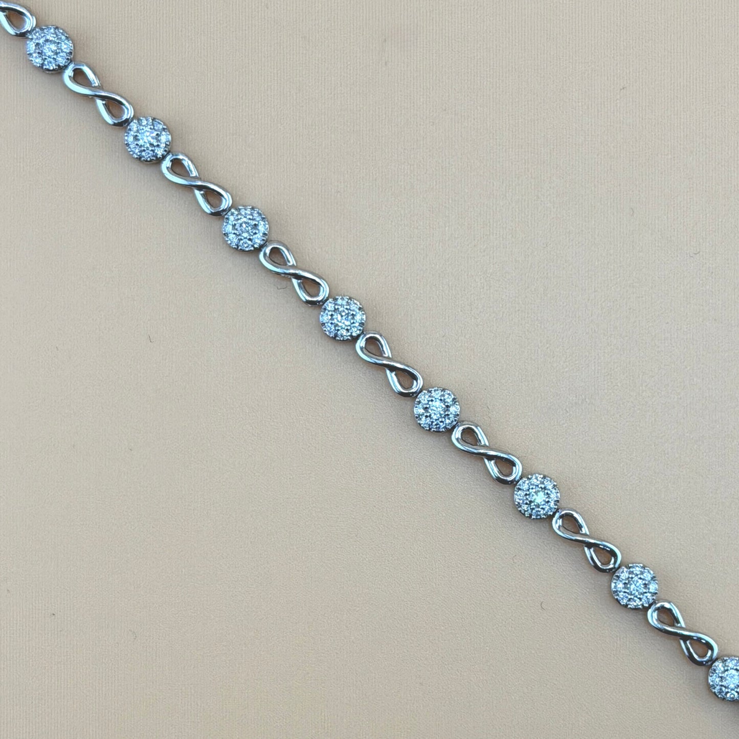 10K White Gold 1.00 CTW Natural Diamond Infinity Link Bracelet