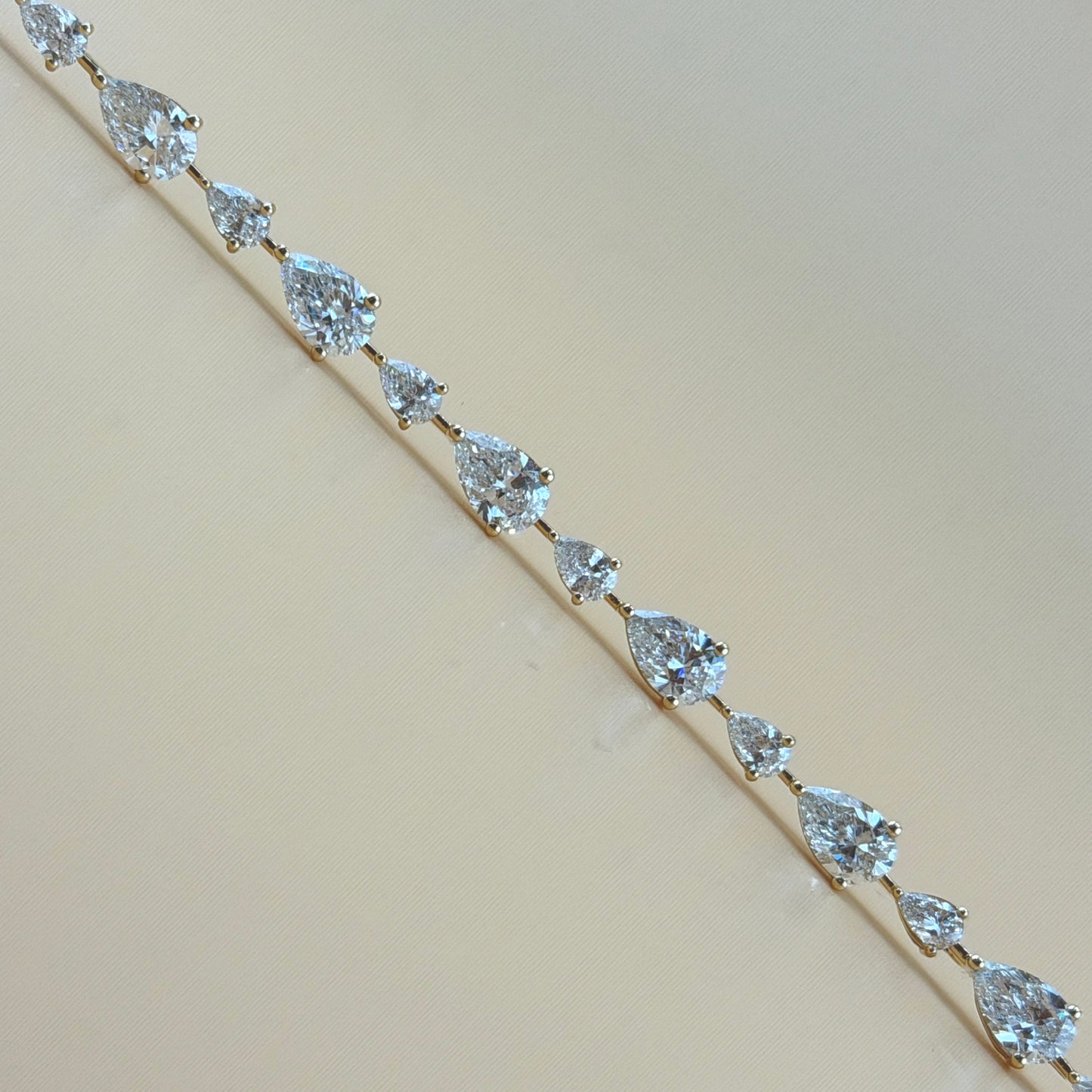 14K Yellow Gold 9.10 CTW Lab Grown Diamond Tennis Bracelet – Alternating Large & Small Pear Shape Diamonds