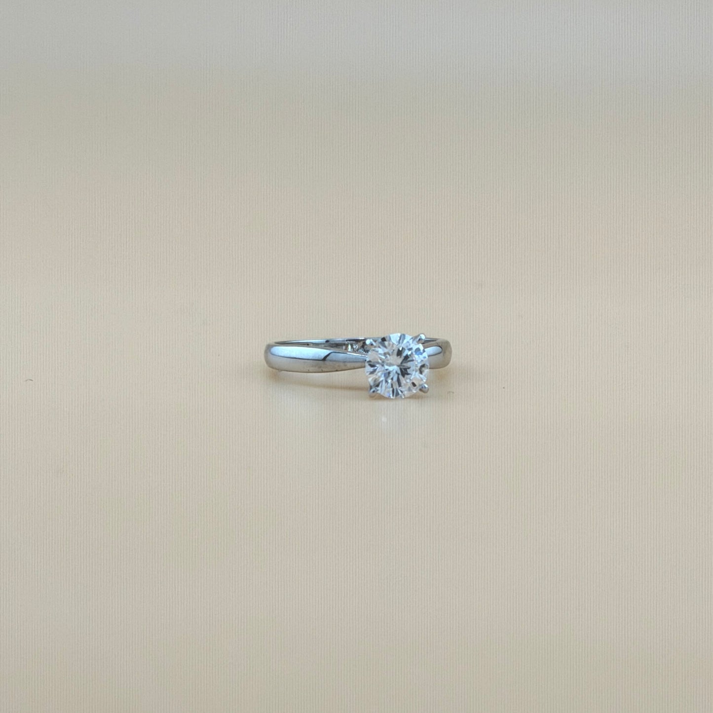 14K White Gold 1 CT Round Lab Grown Diamond Solitaire Ring