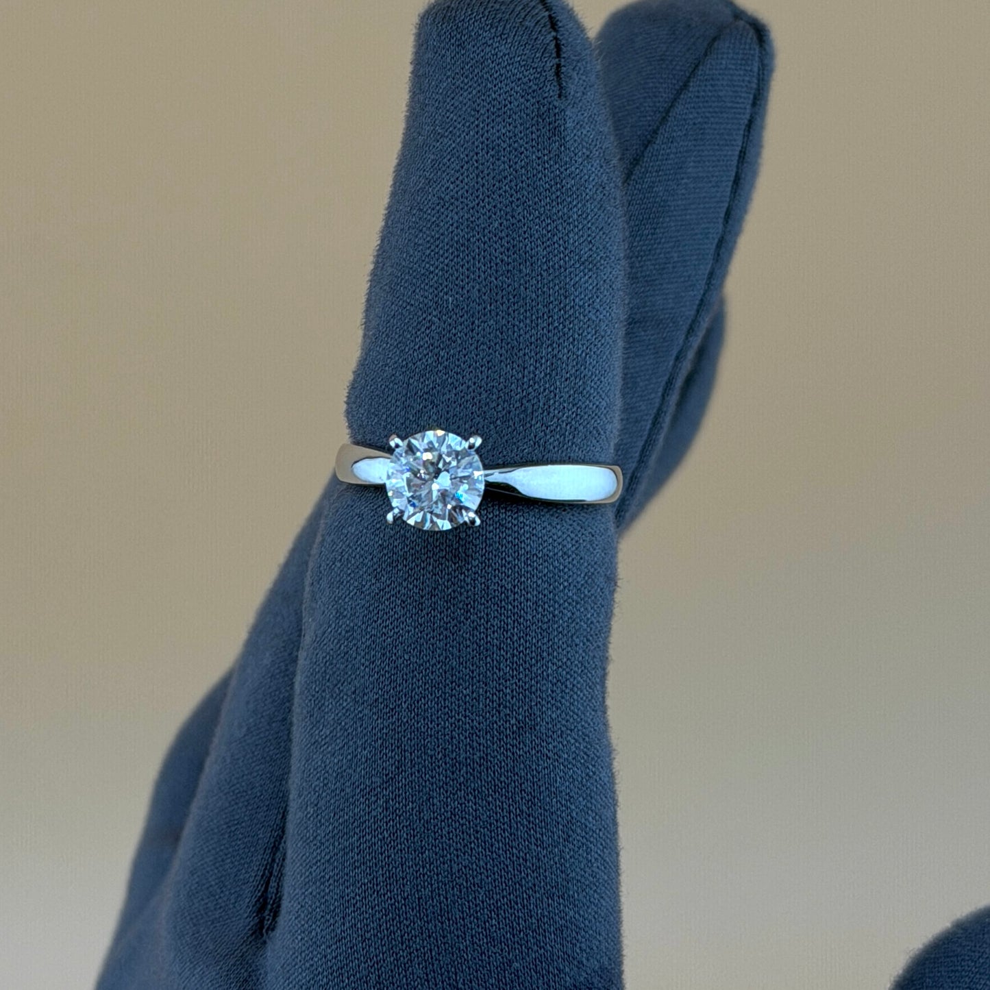 14K White Gold 1 CT Round Lab Grown Diamond Solitaire Ring
