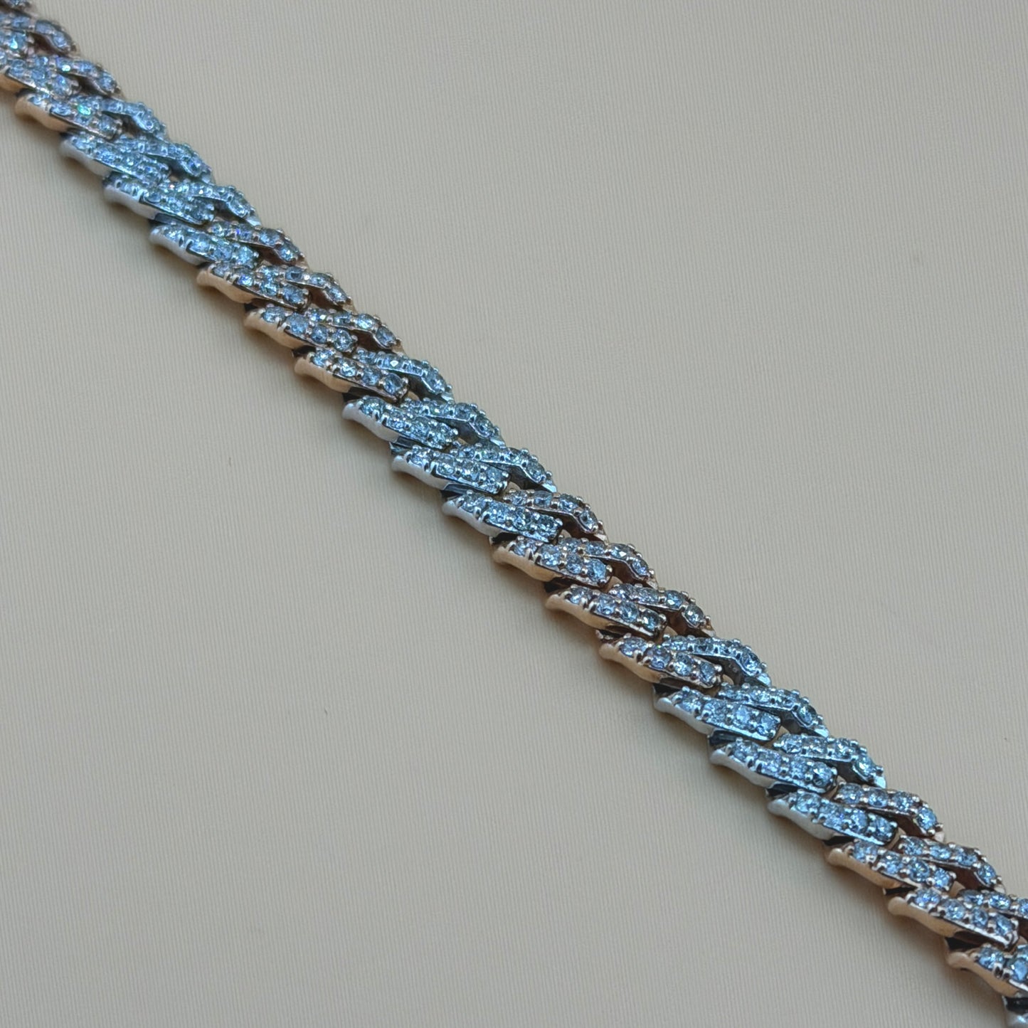 10K Two-Tone Gold (White & Rose) 7.43 CTW Natural Diamond Cuban Link Bracelet – 8"
