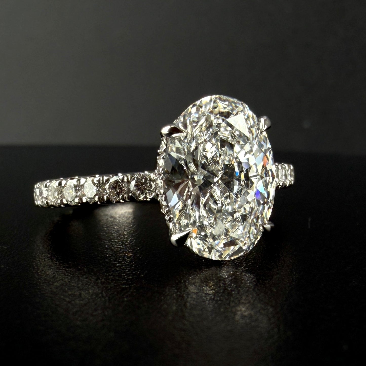 14K White Gold 4.37 CTW Oval Diamond Bridal Set – 3.00 Ct E/VS1 Center Hidden Halo