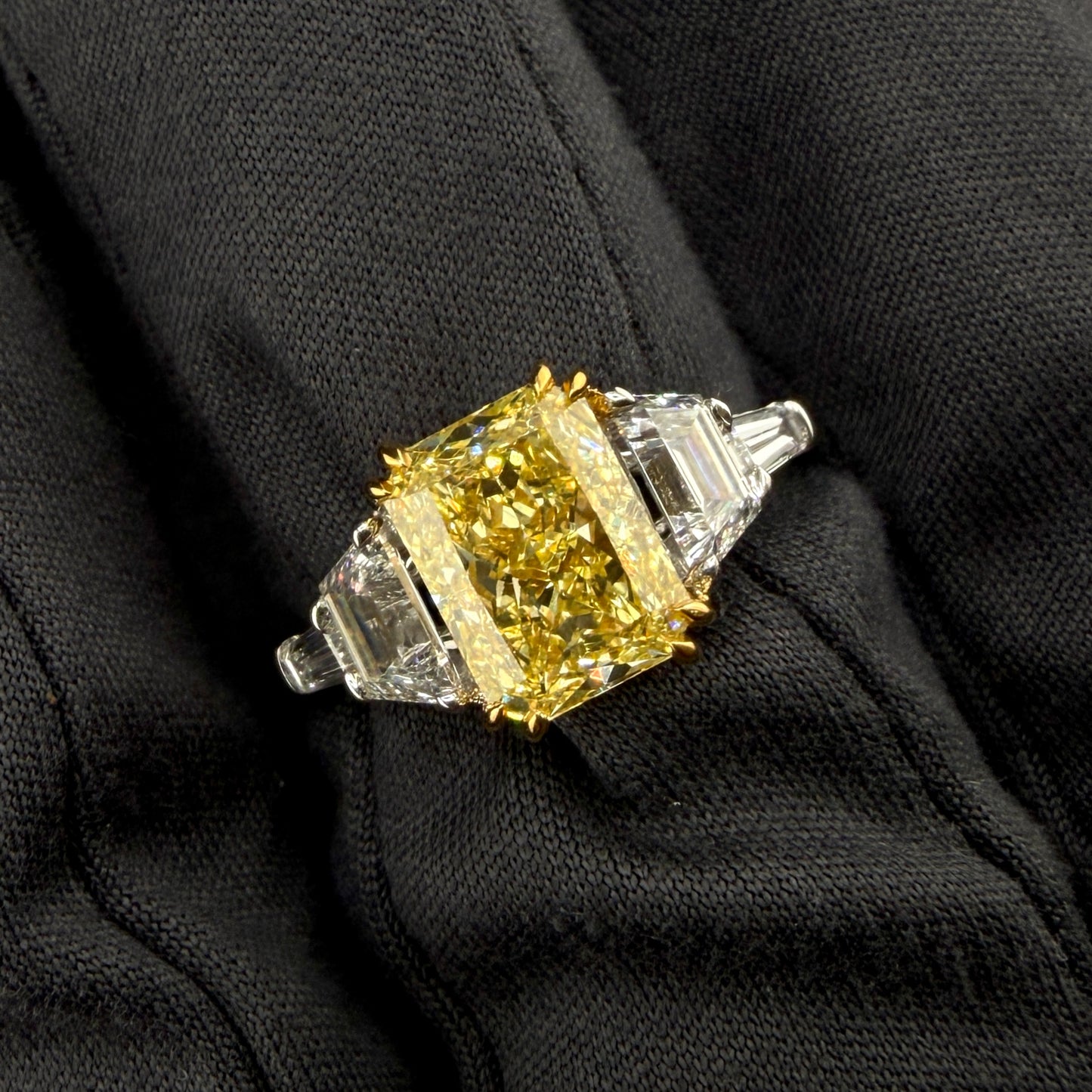 1.5 carats yellow radiant center 2.66 carats diamonds 14k gold Engagement Ring