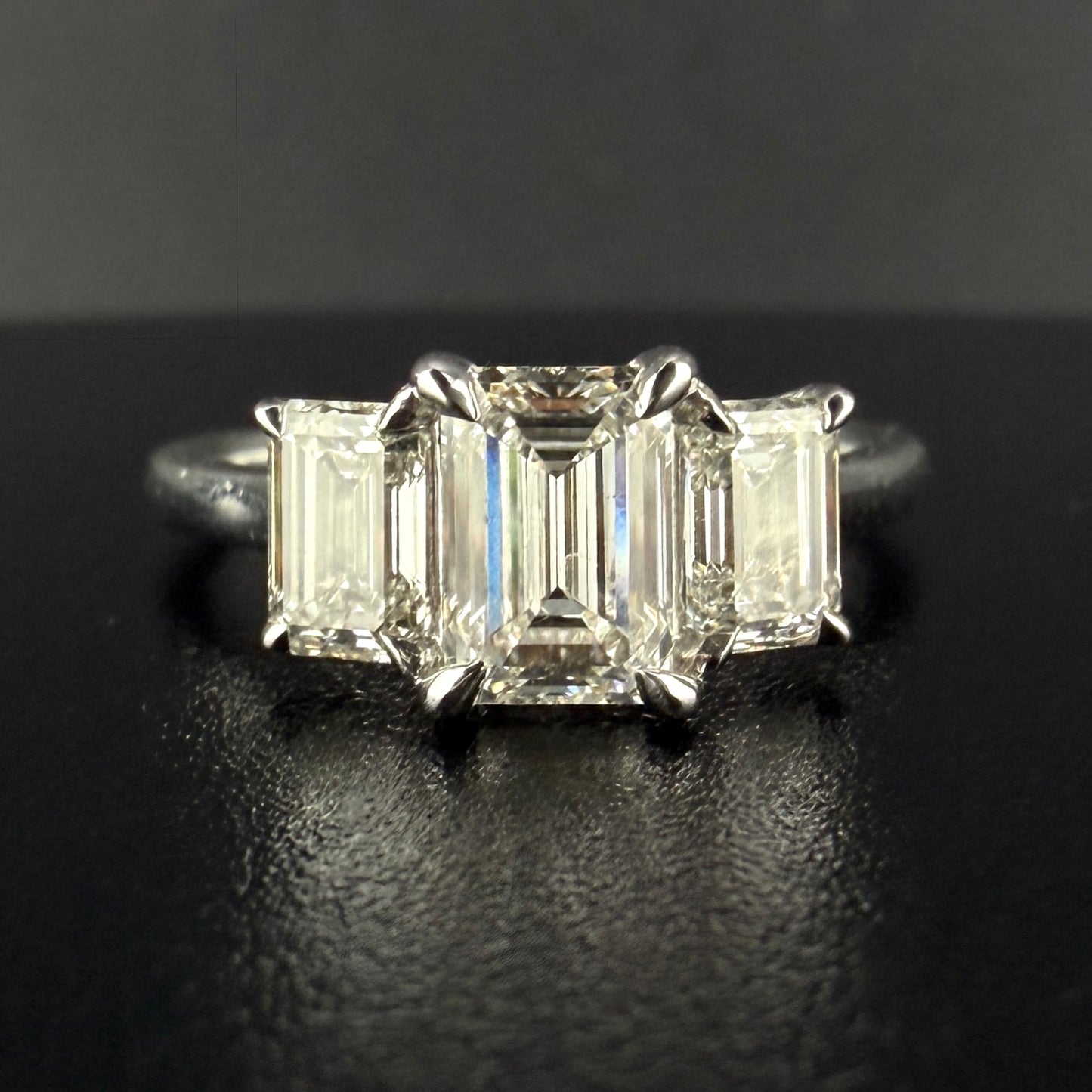 14K White Gold 2.00 CTW Three Stone Emerald cut Ring – Timeless Luxury