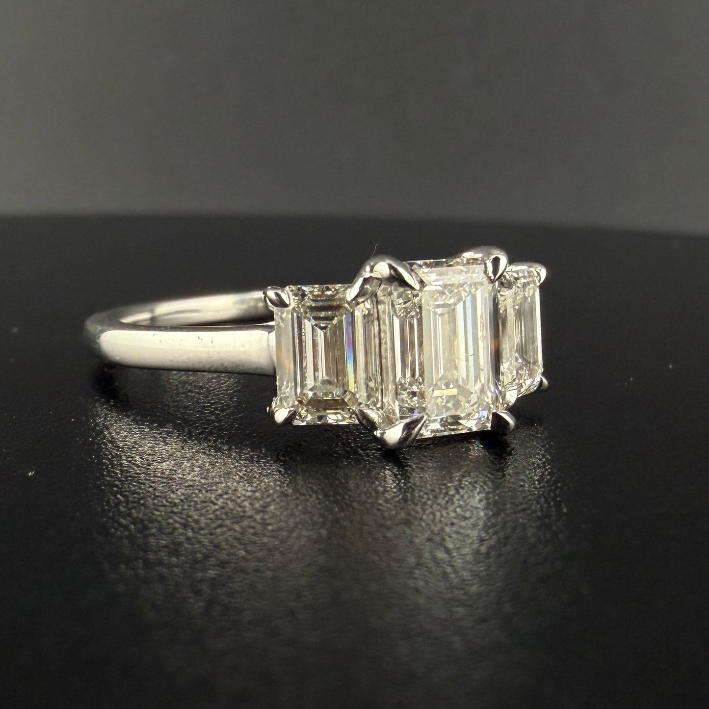 14K White Gold 2.00 CTW Three Stone Emerald cut Ring – Timeless Luxury
