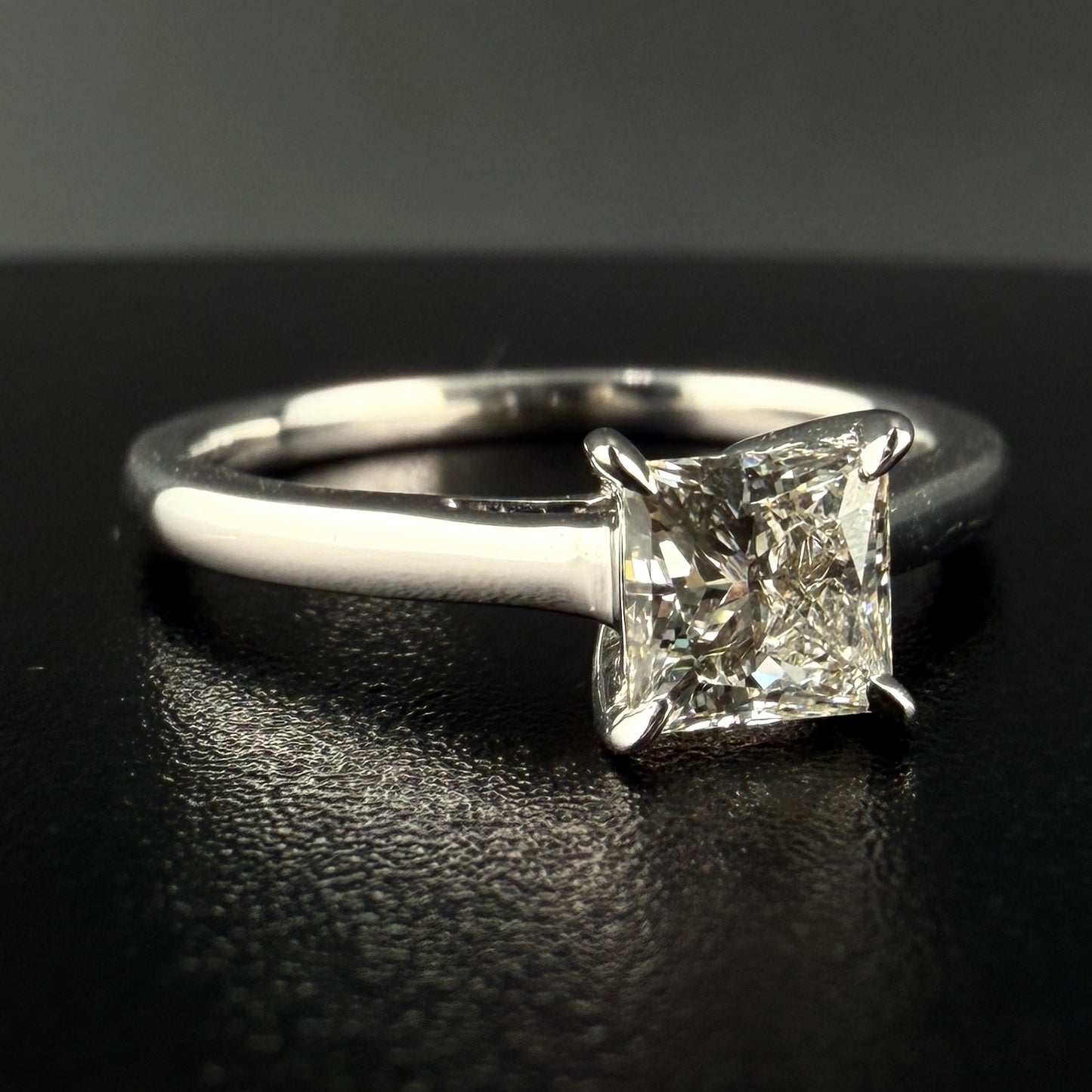 14K White Gold 0.75 CT Princess Cut Solitaire Engagement Ring – Timeless Elegance